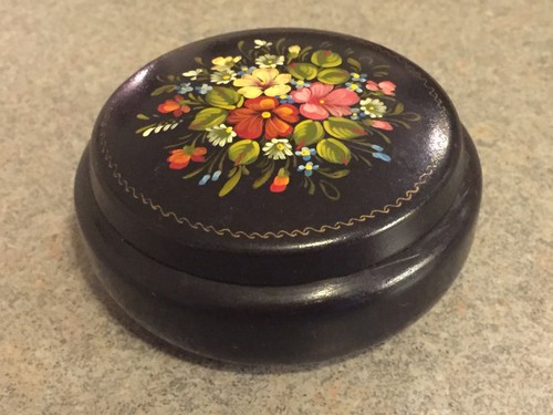 Hand Painted Round Lacquer Trinket Box Floral Motif Red Interior Russia USSR