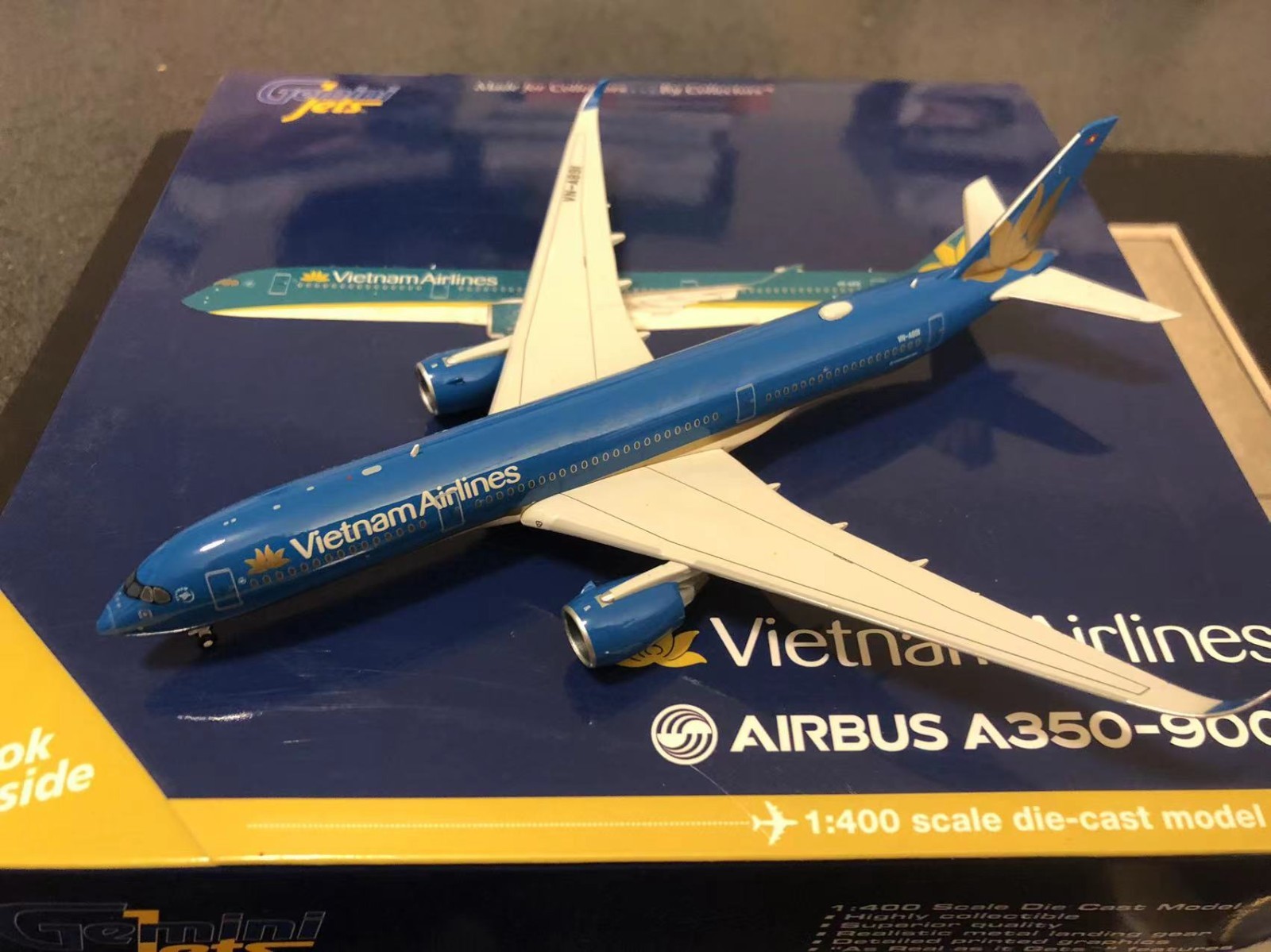 Gemini Jets 400 scale Vietnam Airlines A350-900 current