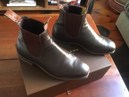 rm williams gum boots