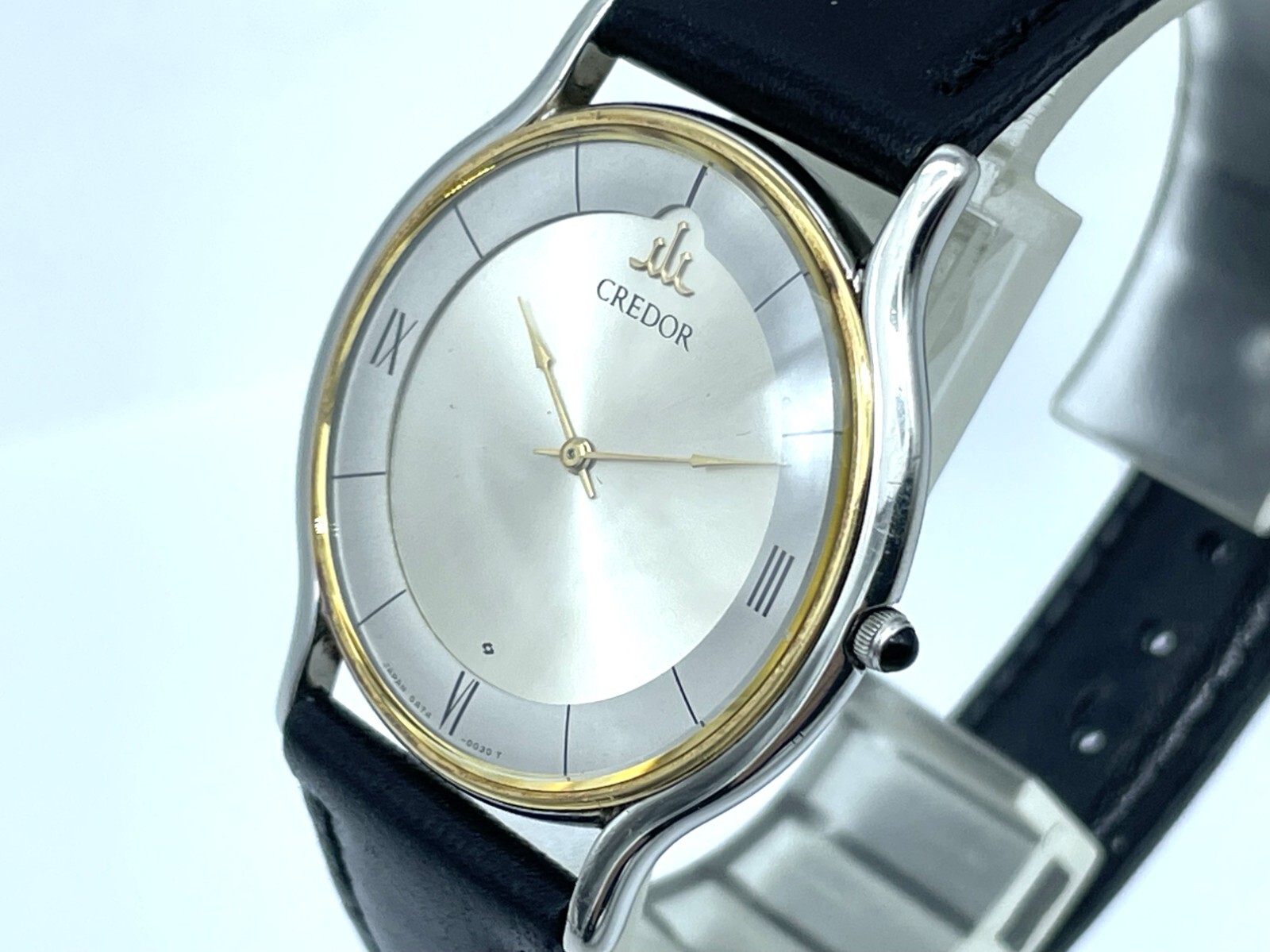 Near MINT SEIKO Credor Men's Quartz Watch 18K Bezel New Band Near MINT SEIKO Credor Men's Quartz Watch 18K Bezel New Band