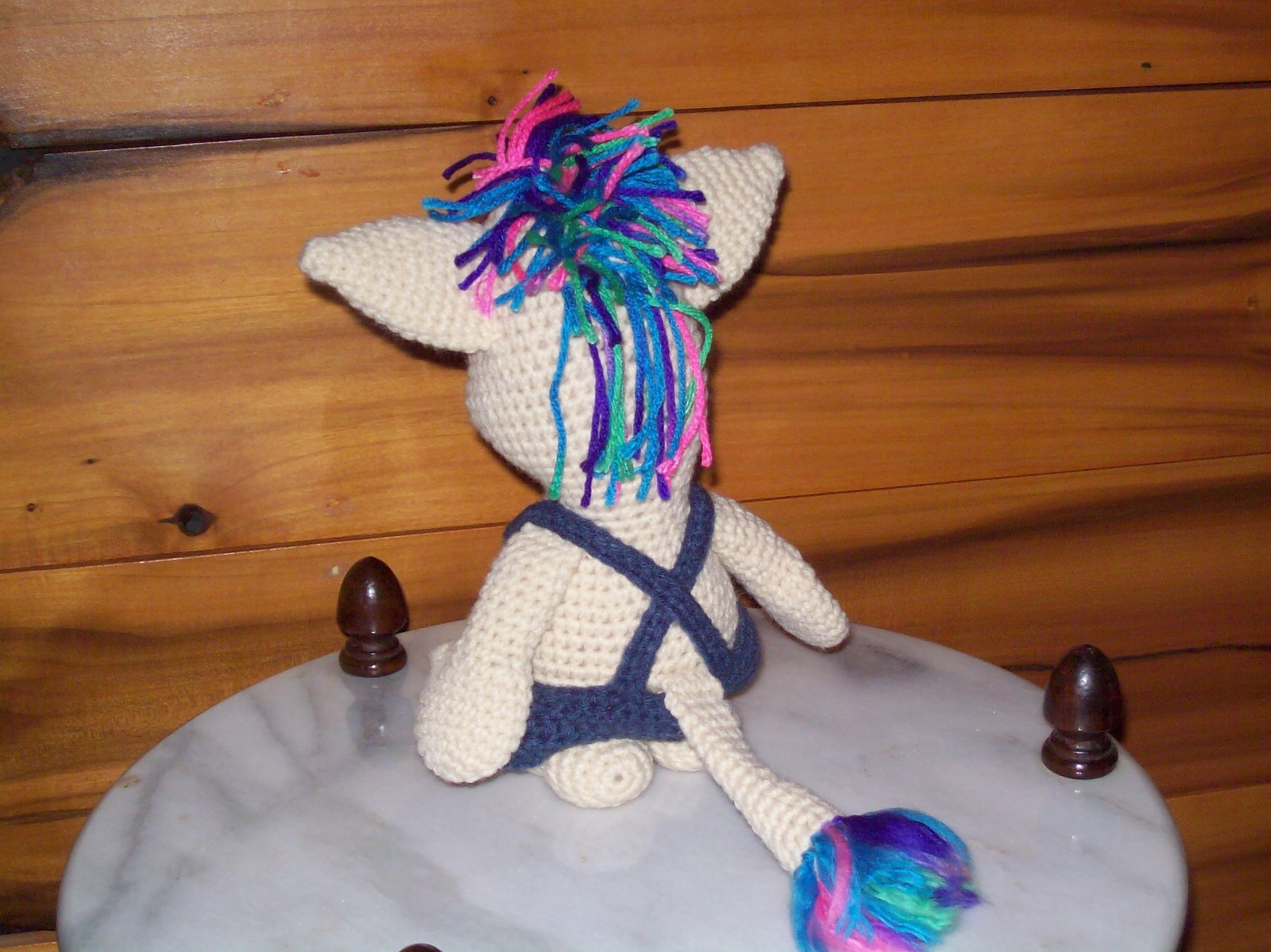 Adorable crochet 8 1/2 in beige TROLL animal doll toy handmade