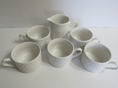 Wicker by Oneida Creamer & Five (5) 2 1/4