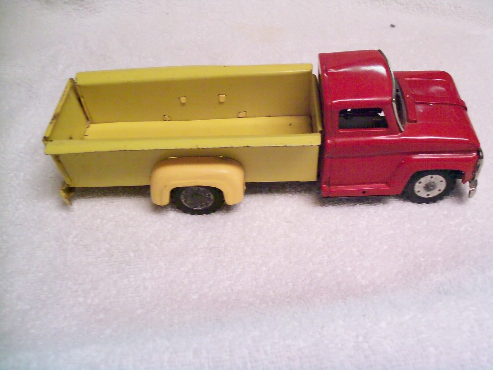 vintage Ford Pickup Truck Friction Powered Tin Toy  Japan Cragstan