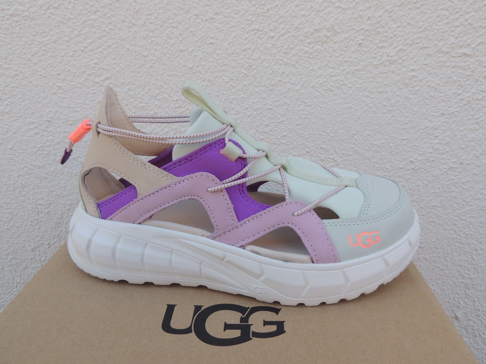 サンダル・ミュール UGG Fur Collar Platform Sandals Disket W Lavender Fog 112255 UGG LILAC MULTI LEATHER WESTSIDER SNEAKER SANDALS, WOMEN US