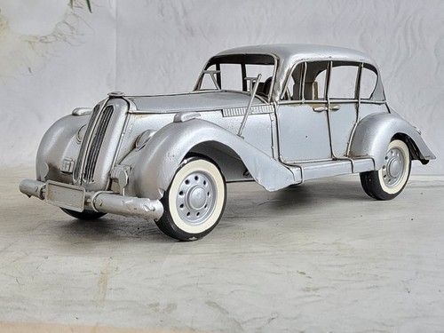 1/10 Scale 1938 Car 327 2DR. Cabriolet Top Closed in Silver