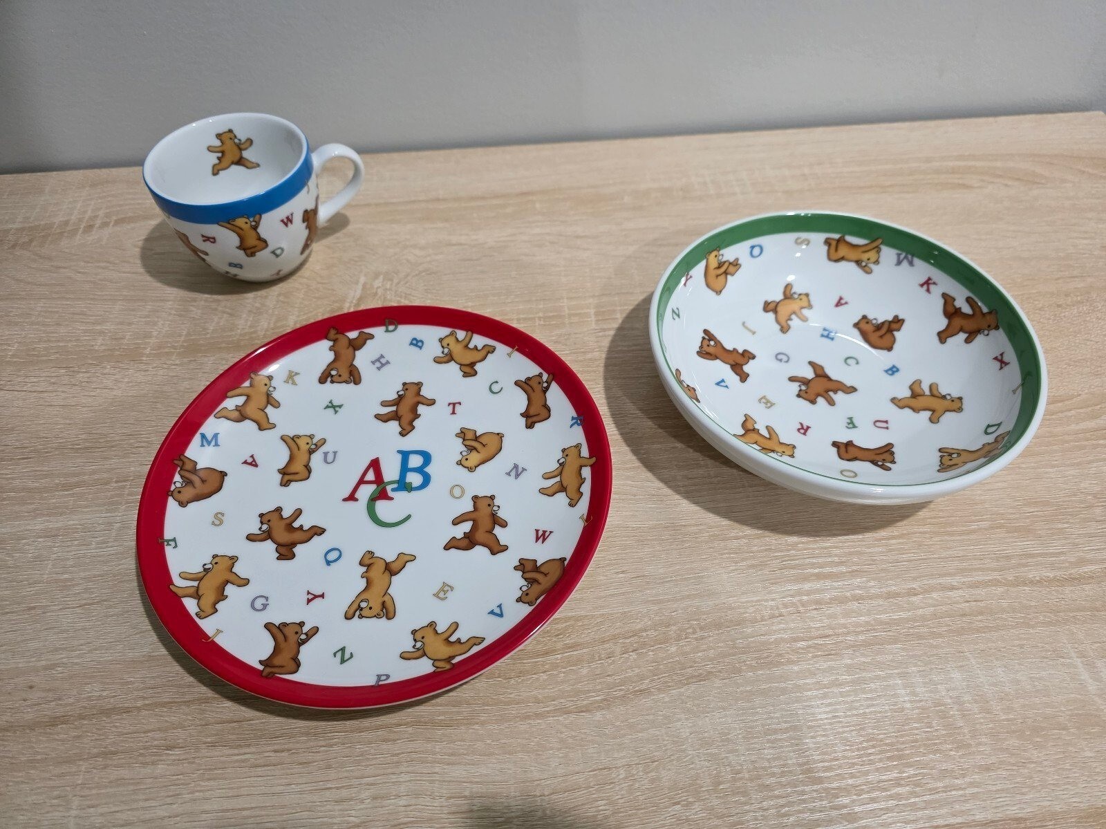 Tiffany & Co. - ティファニー アルファベット ベアー 子供用皿2枚組 Tiffany Alphabet Bears 3 PC Children's Set Plate Bowl and