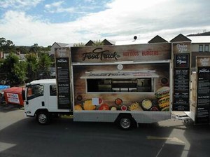 Food Truck New Isuzu 7 Seat Fully Fitted For Volume