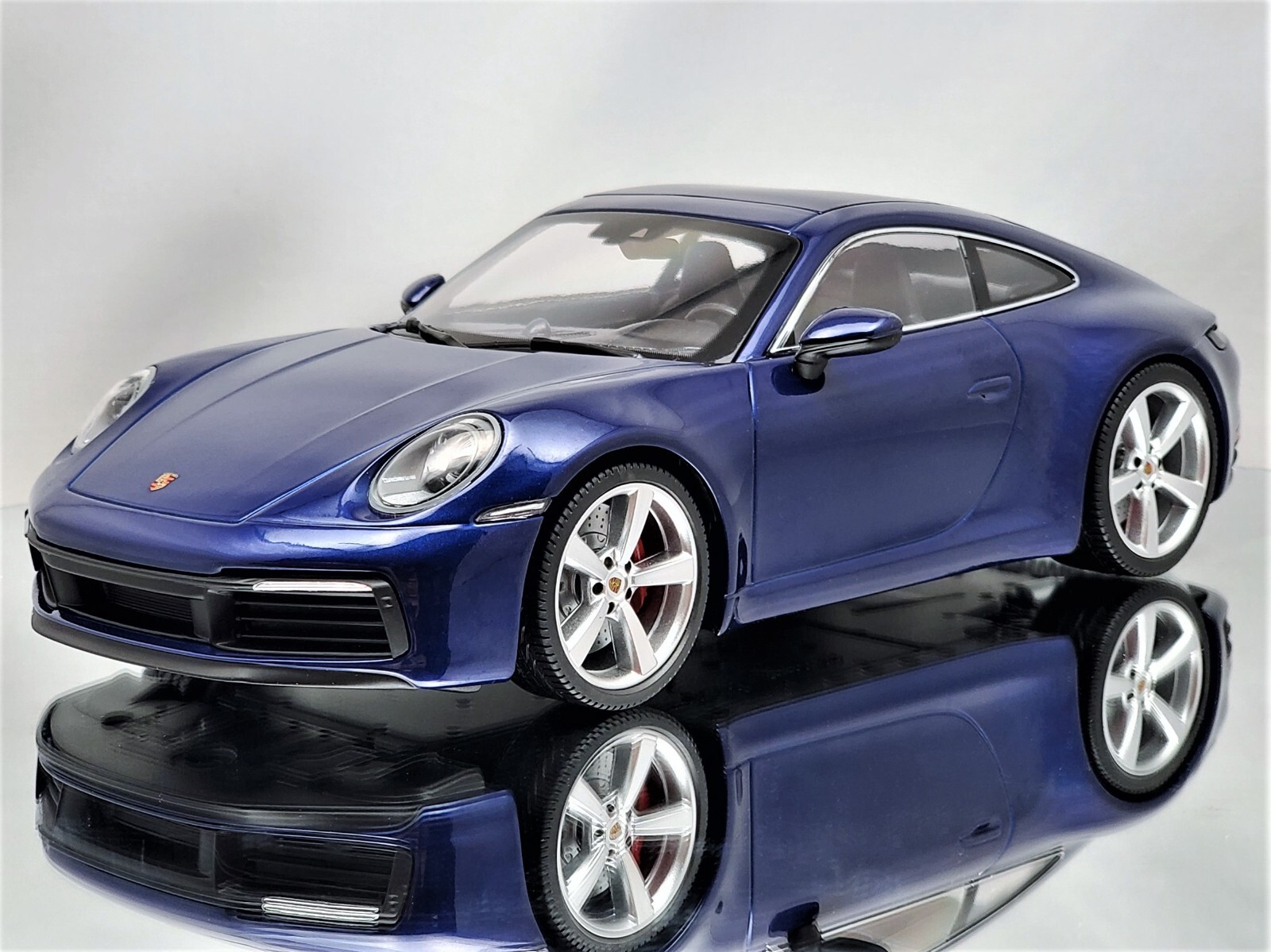 ミニチャンプス1/18 ポルシェ911 カレラ4S カブリオレ 2019 限定 京商 ミニカー | MINICHAMPS 1/18 ポルシェ 911 カレラ 4S