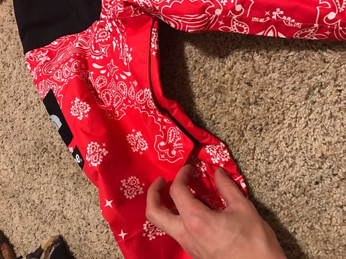 Supreme X The North Face Bandana Mountain Parka Jacket Red Size Extra Large