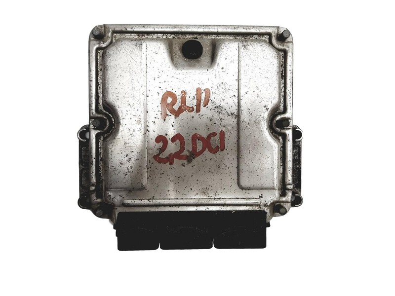 Calculateur  0281011103 8200211726 8200085386 Renault Bosch 12453