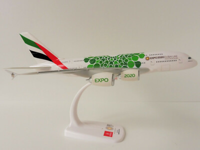 Emirates Expo 2020 Green Airbus A380-800 1/250 Herpa Snap