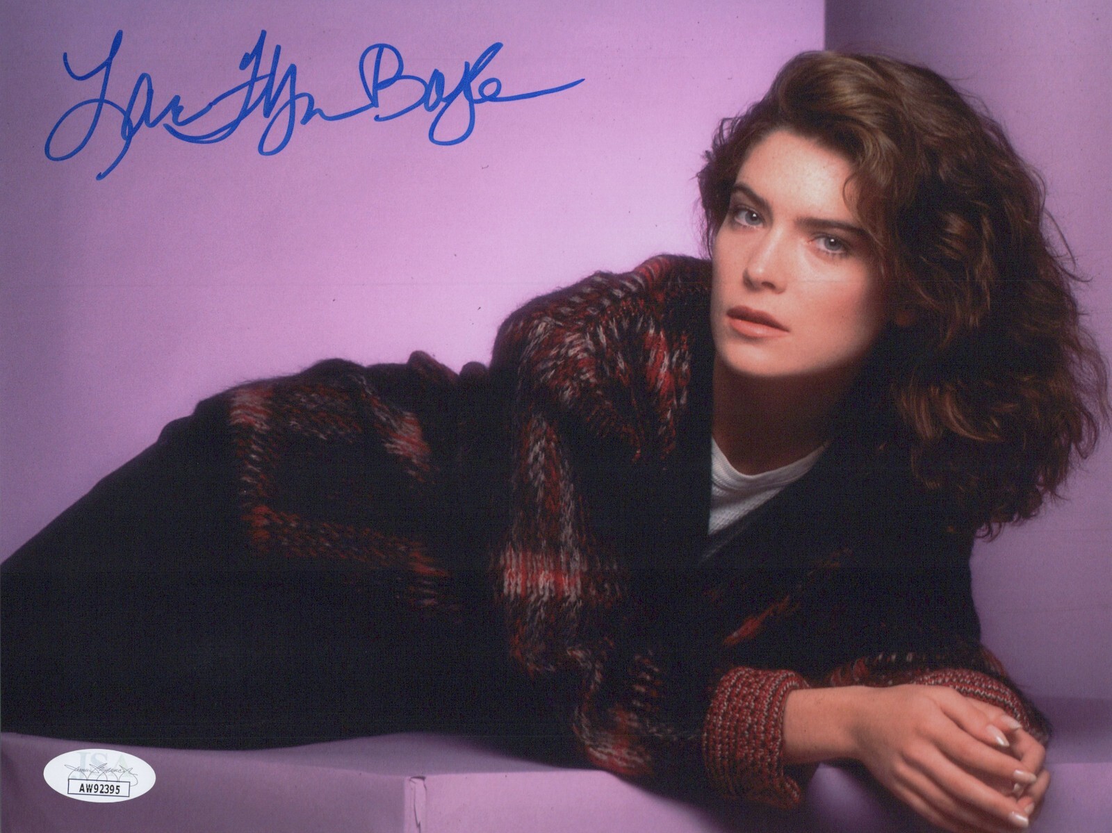 LARA FLYNN BOYLE Signed TWIN PEAKS 8x10 PHOTO Autograph