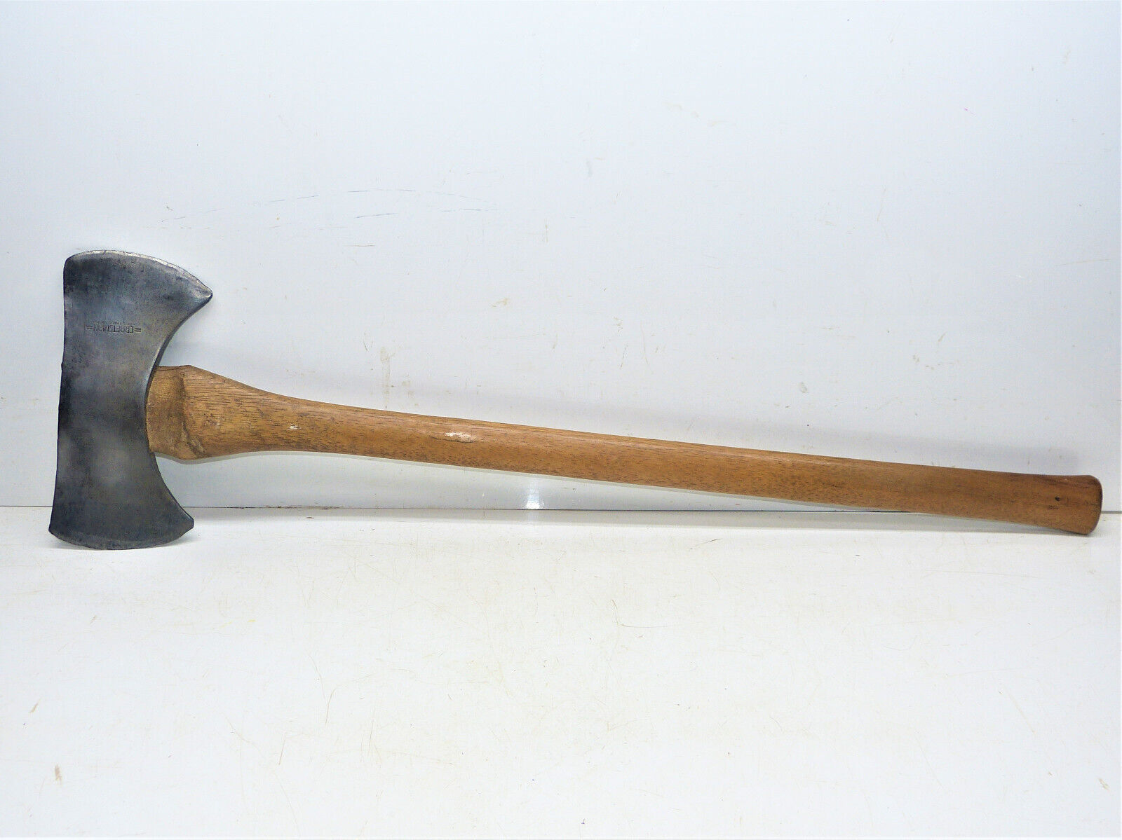 Craftsman 4 Pound Michigan Pattern Double Bit Axe Octagonal Craftsman 4 Pound Michigan Pattern Double Bit Axe Octagonal