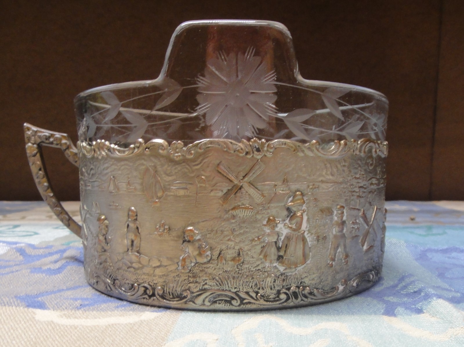 Vtg./Antique Glass Ice Bucket w/Holder-Holland Ware-Payne & Baker Mfg. Co.