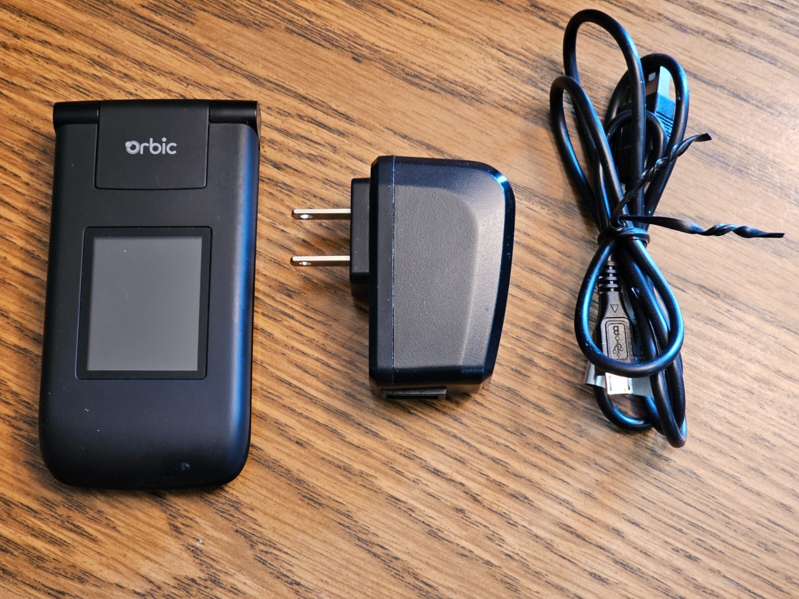 Orbic Journey V (RC2200L) - 8 GB - Black Tracfone in