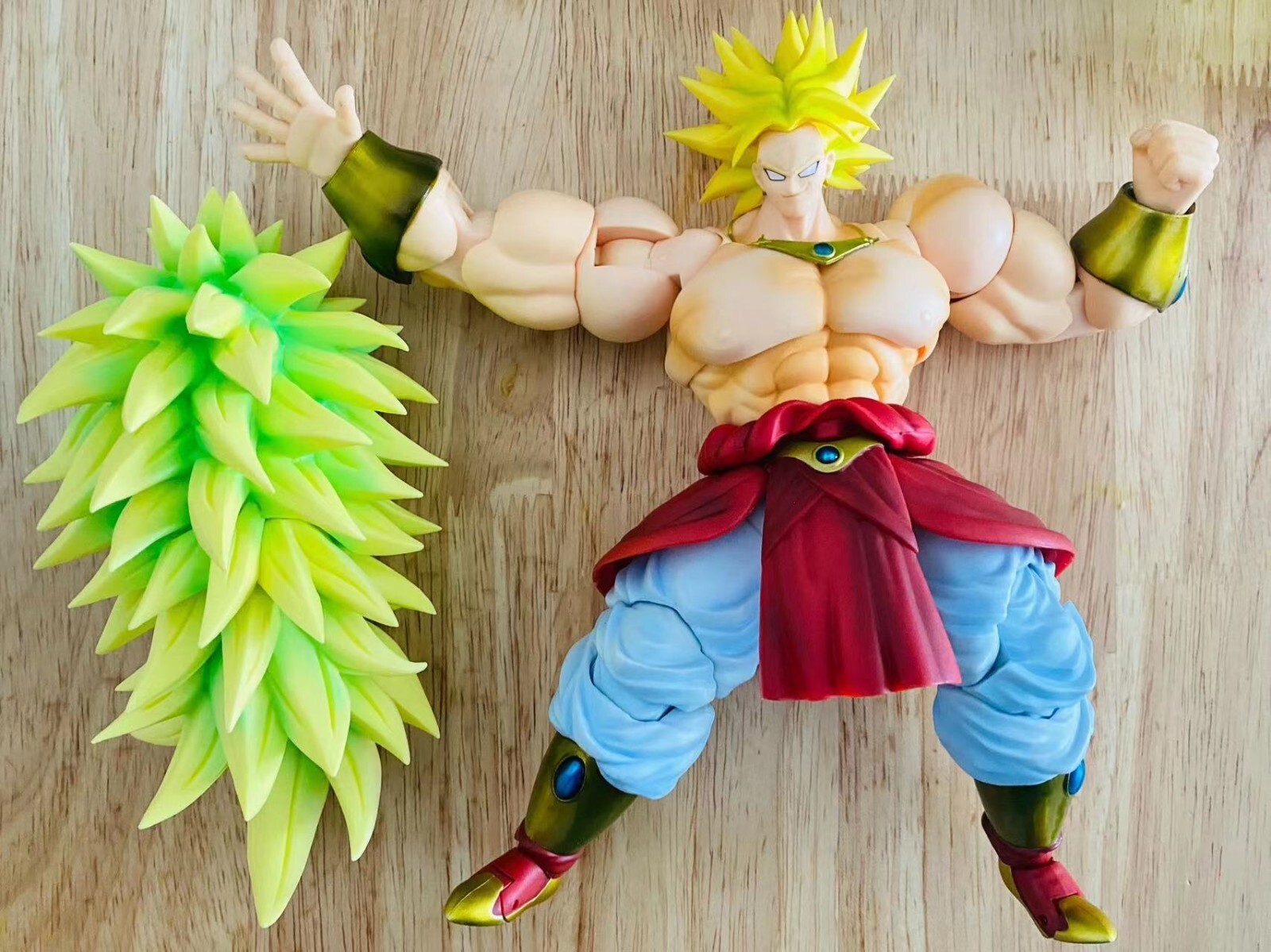 banbdai Dragon Ball SH Figuarts super saiyan ssj3 broly 1.0