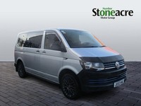 2018 Volkswagen Transporter Shuttle 2.0 TDI BlueMotion Tech S FWD SWB Euro 6 (s/