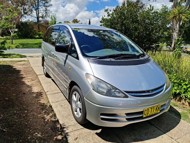 Toyota estima 2002