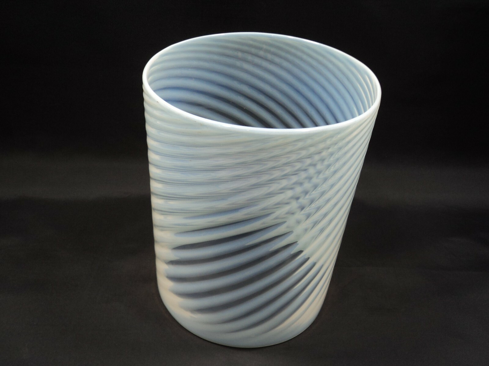 Vintage Opalescent Spiral Swirl Cylinder Glass Light Shade 9