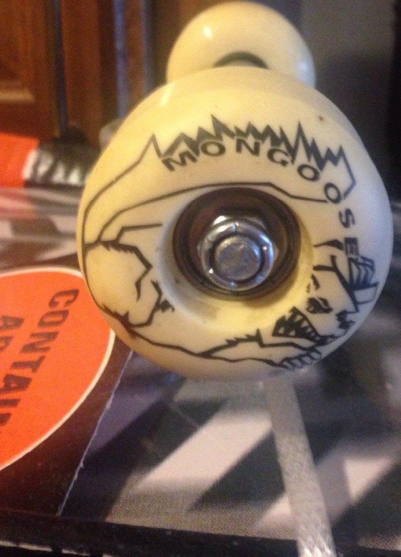 VINTAGE WOODEN MONGOOSE SKATEBOARD 31