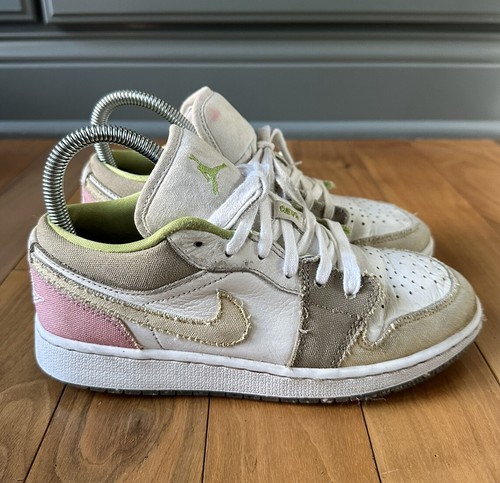 セール中　Nike Air Jordan 1 Low SE ベージュ Nike WMNS Air Jordan 1 Low SE Sand FZ3972-294 US 7- 12 Women