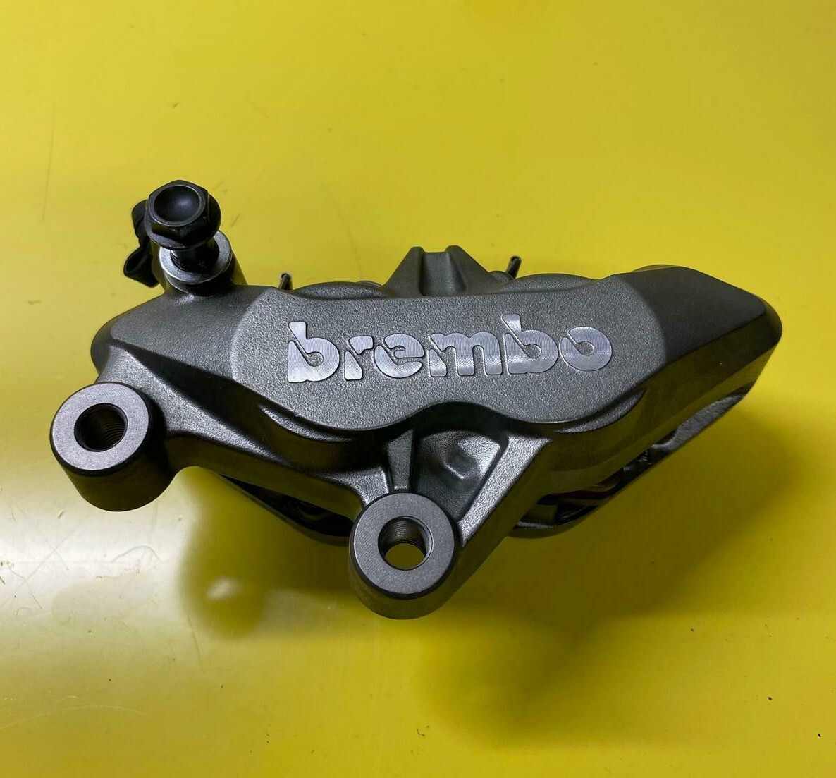 2020 Triumph Street Twin Bonneville Front Brake Caliper