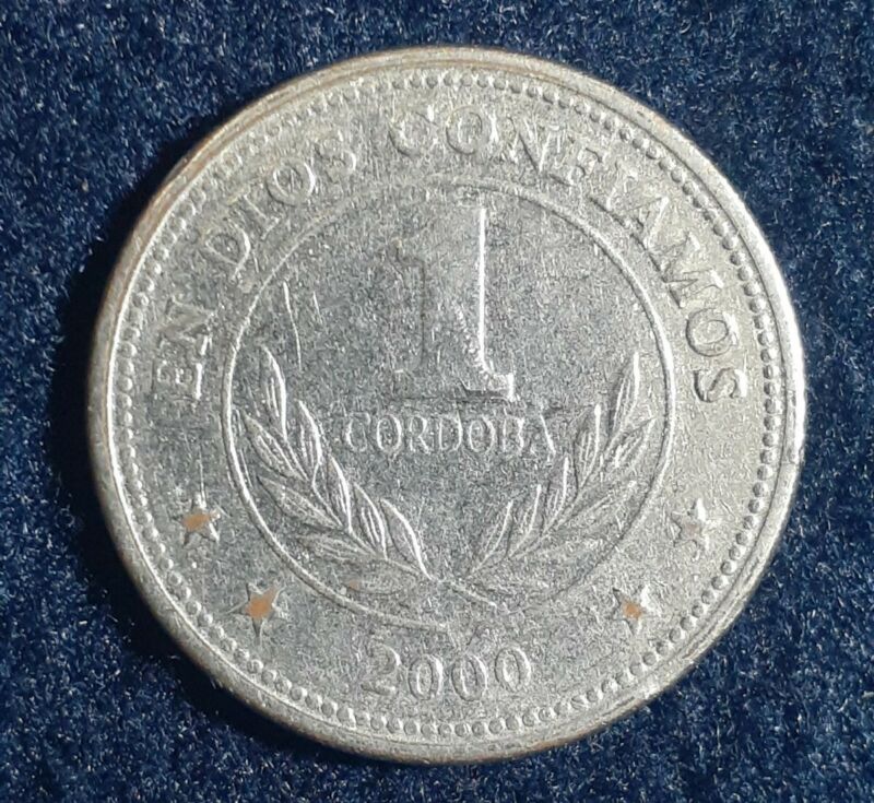 2000 Nicaragua 1 Cordoba National Emblem  Sprig leafs Pyramid 24.87mm coin