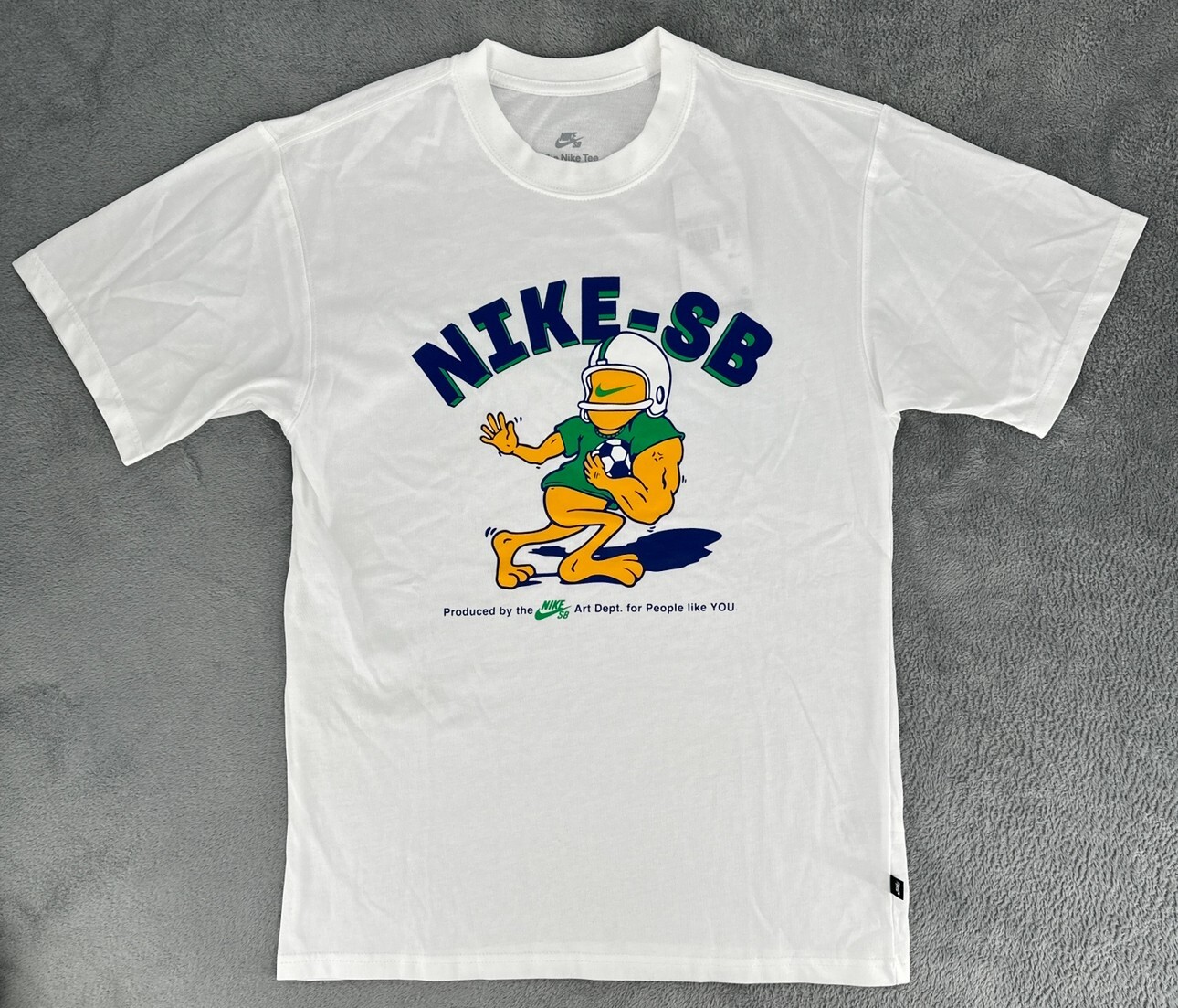 ★Nike★ Sportswear T-shirt M White HQ9165100 HQ9165-100 Nike Streetball Tee – DTLR