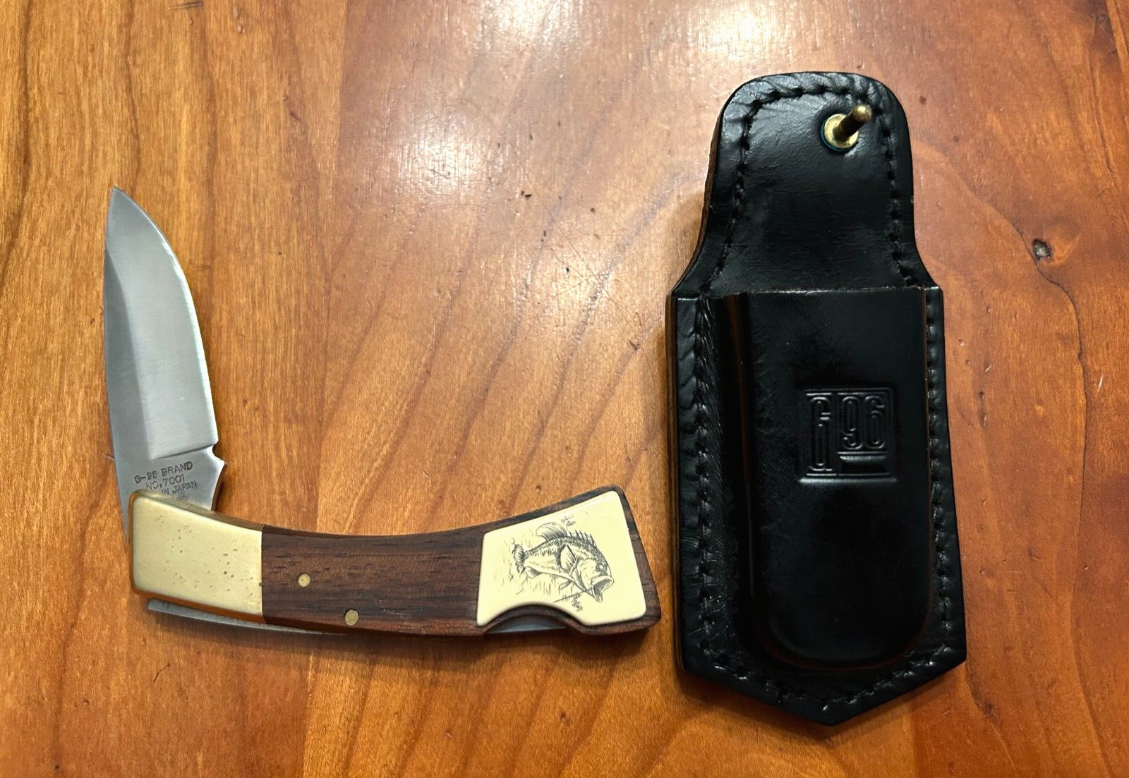 人気大割引 SCRIMSHAW #7001 BRAND 96 G FOLDING IN MADE SHEATH WITH KNIFE ハンティングナイフ、狩猟刀