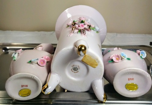 Pink Porcelain Vintage 50s LEFTON China Footed Tall Vase Raised Flowers Set of 3