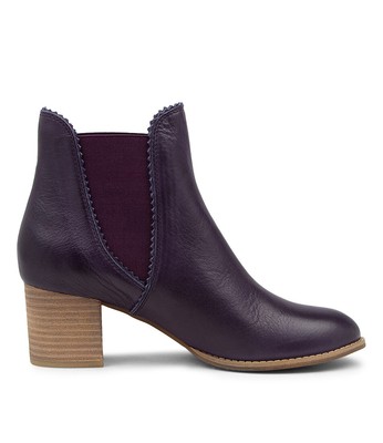 DJANGO & JULIETTE DJANGO & JULIETTE SADORE AUBERGINE LEATHER ANKLE BOOTS AUBERGINE WOMENS S...