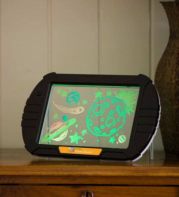 Color Pops LED Light-up Glow Board Sketch Kit with Markers and Stencils