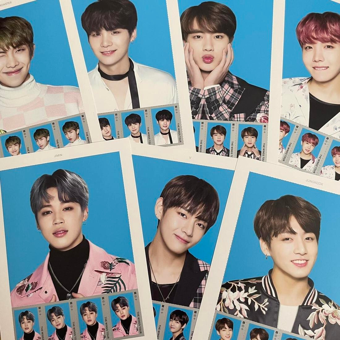 防弾少年団(BTS) - BTS 防弾少年団　THE WINGS  TOUR プレフォト　ポスター　ホソク 世界を席巻する防弾少年団「2017 BTS LIVE TRILOGY EPISODE III