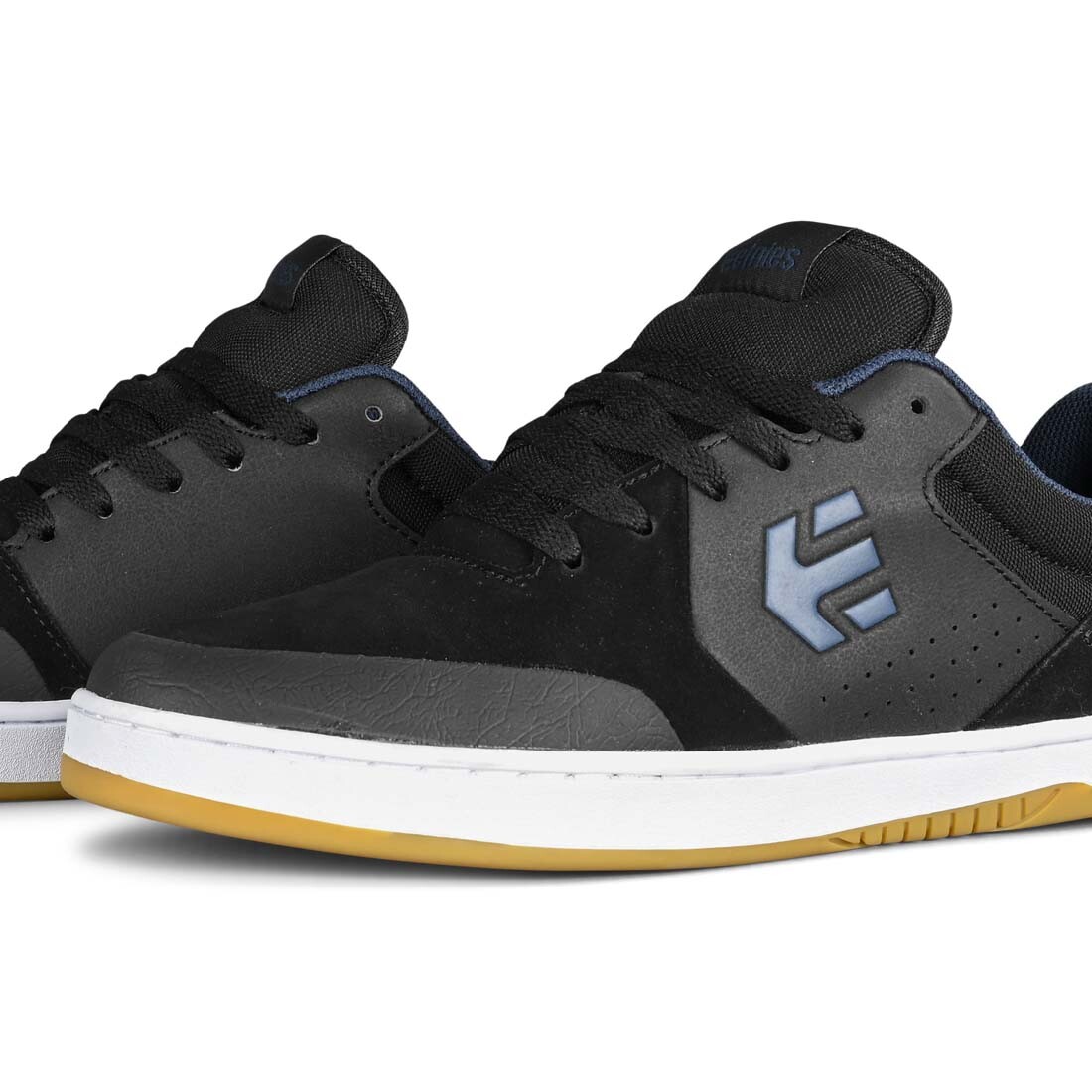 etnies marana skate