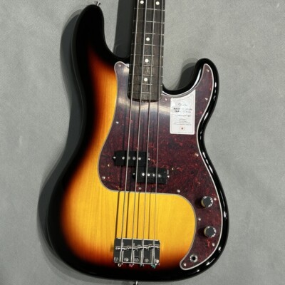 Electric Bass Guitar Fender Japan Traditional II 60s