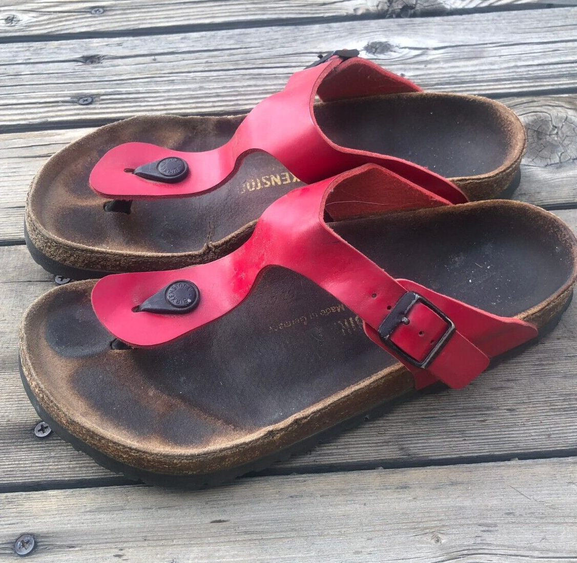 Red gizeh birkenstock sandals hotsell