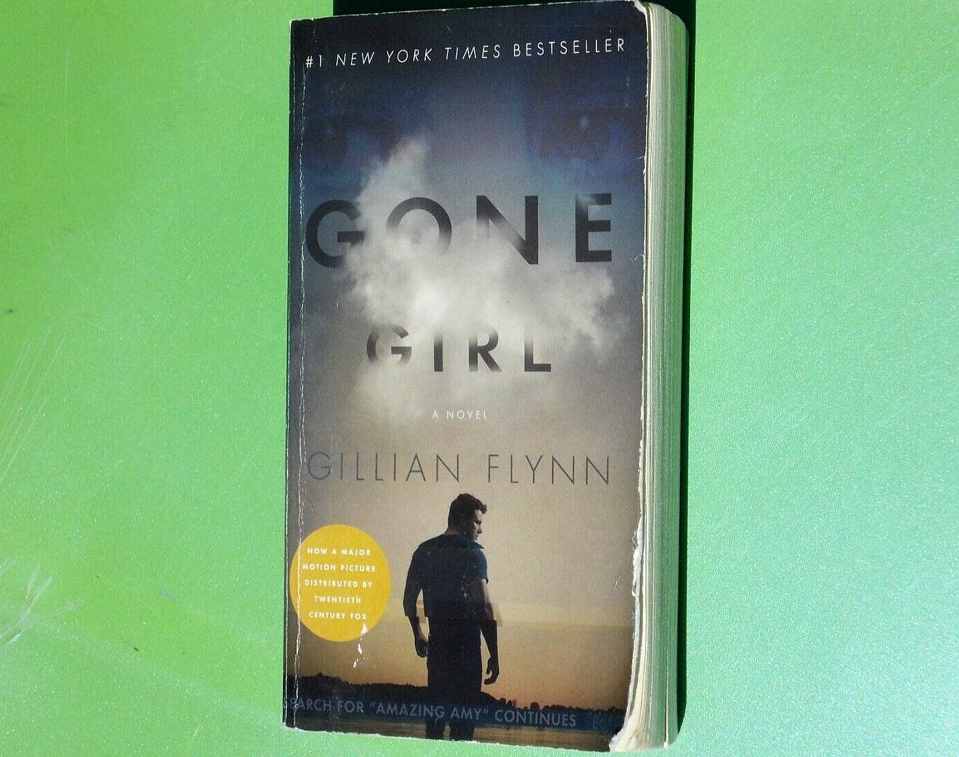 GONE GIRL A NOVEL BY GILLIAN FLYNN THRILLER/MYSTERY/SUSPENSE GONE GIRL A NOVEL BY GILLIAN FLYNN THRILLER/MYSTERY/SUSPENSE