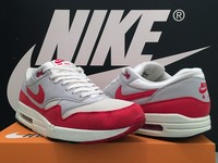 nike classic 90