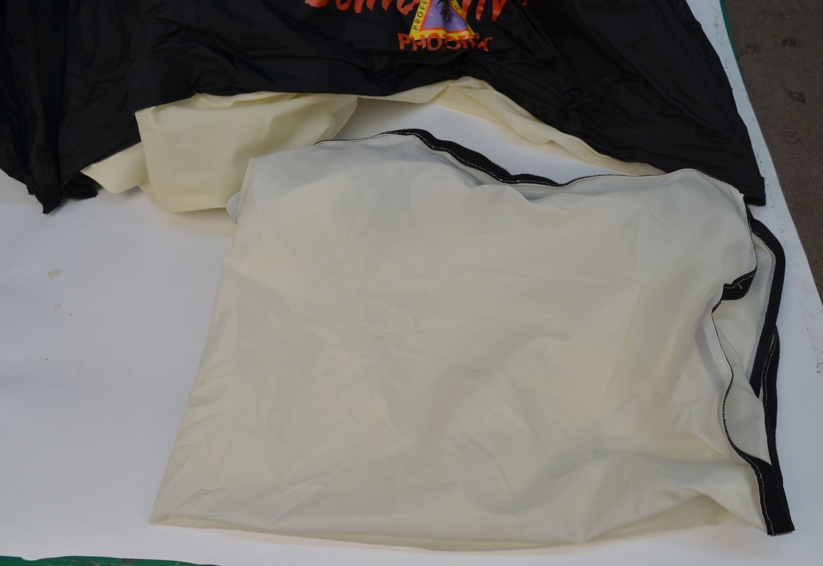 Lot of (2) Photoflex MultiDome HV3 42