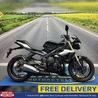 Triumph Street Triple ABS 2015