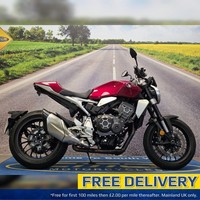 Honda CB1000R 2022 - 5,760 Miles, All Keys/Books, Full Honda History, Quickshift