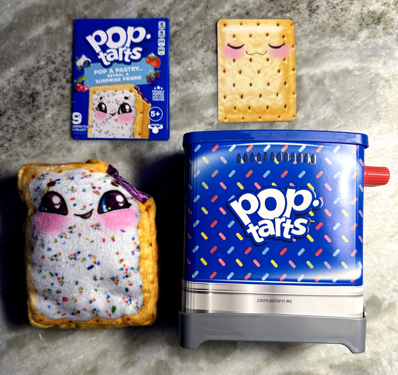 NEW Cookeez Makery Pop Tarts Treatz Toaster Scented plush BLUEBERRY