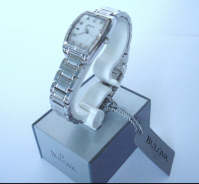 Pre-owned Bulova Women's 96r162 Highbridge Diamond Watch Tonneau Case