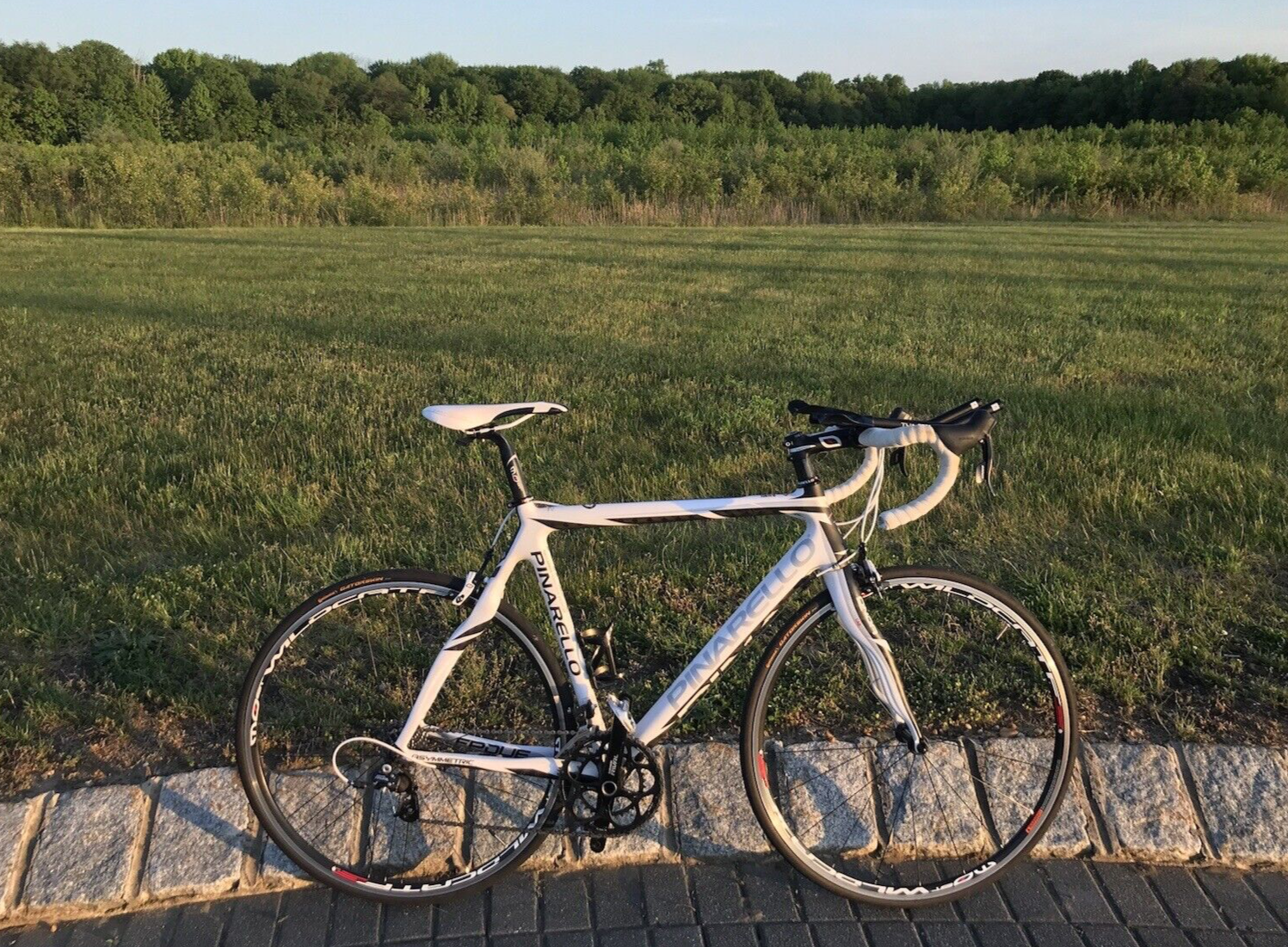 Bicycle for Sale: Pinarello FP2 / Sram Rival  / Wavy Onda / Pristine (under 400 miles) in Morganville, New Jersey