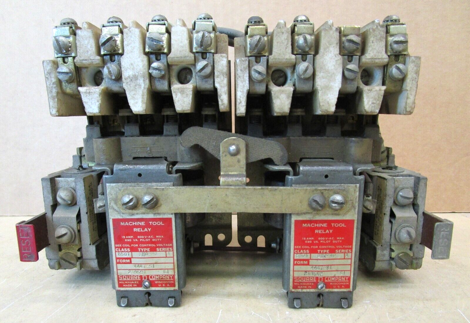 Square D BH0-40 Machine Tool Relay 15 Amp 600VAC Max 690 VA