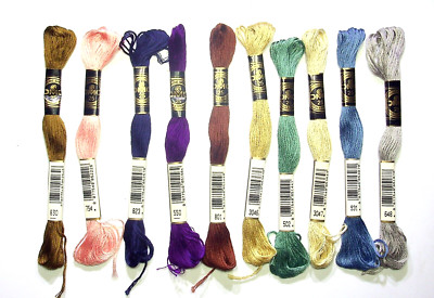 VINTAGE DMC 25 EMBROIDERY FLOSS ASSORTED COLORS LOT 10