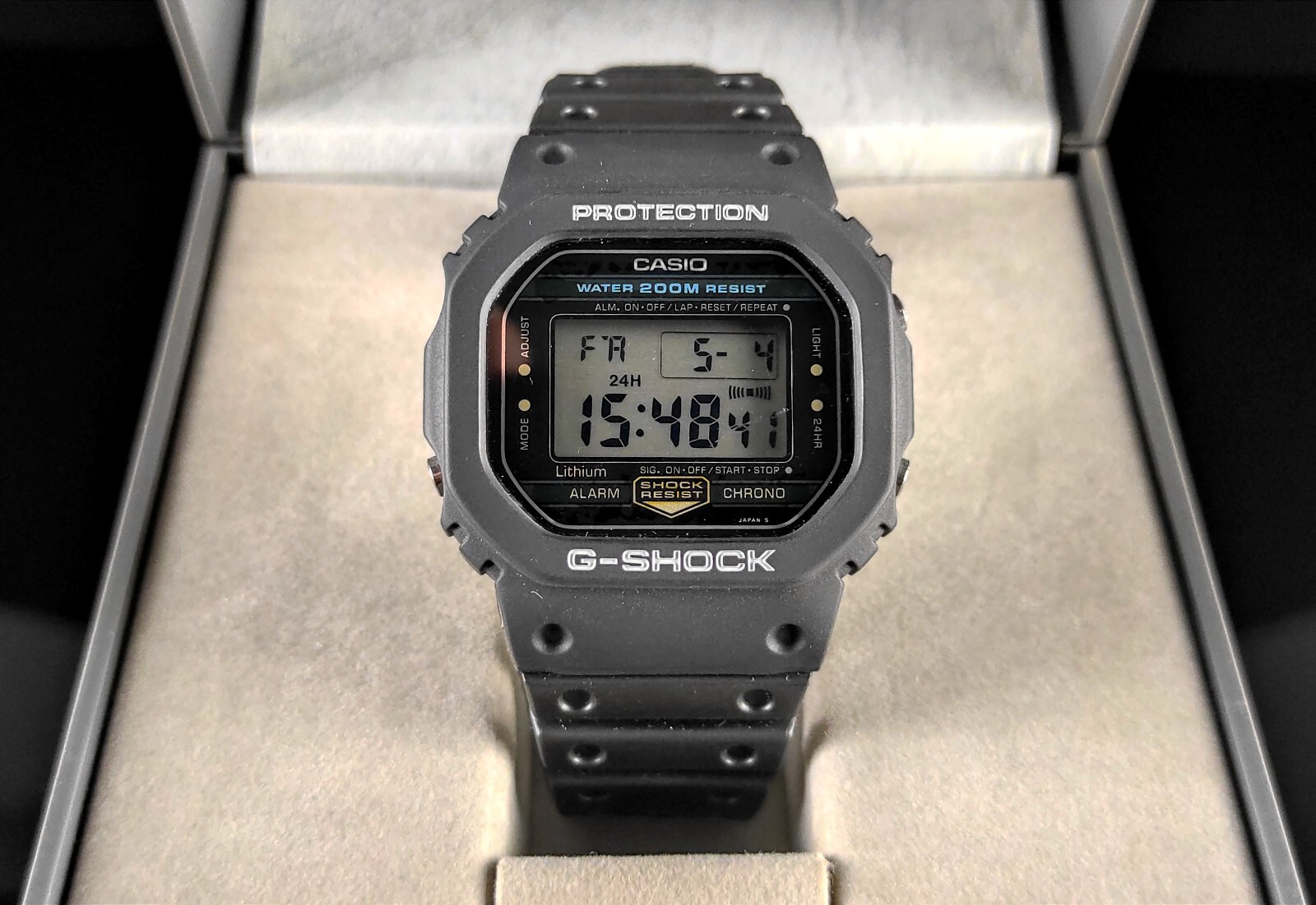 CASIO G-SHOCK DW-5200C-1 書き記し 240 スティング/ホッケー CASIO G-SHOCK DW-5200C-1 書き記し 240 スティング/ホッケー