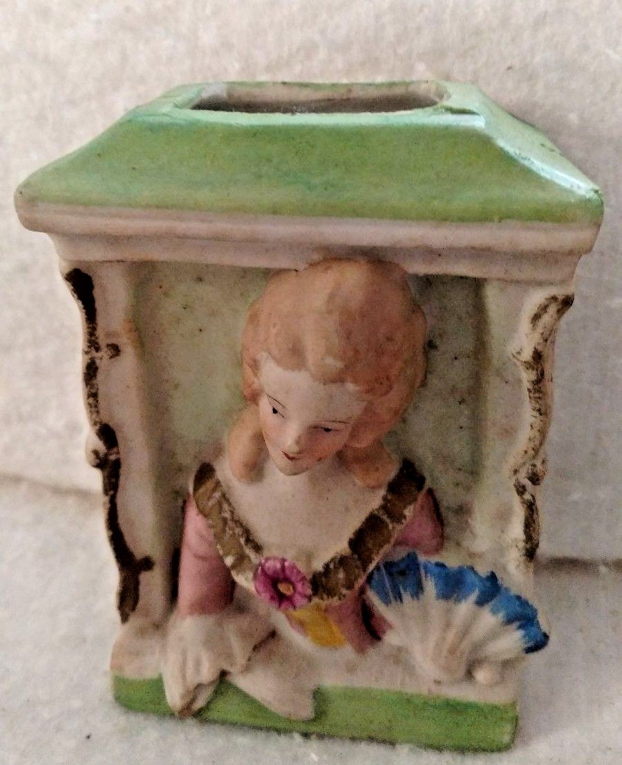 Made In Occupied Japan 4 Vintage Assorted Porcelain People Figurines,