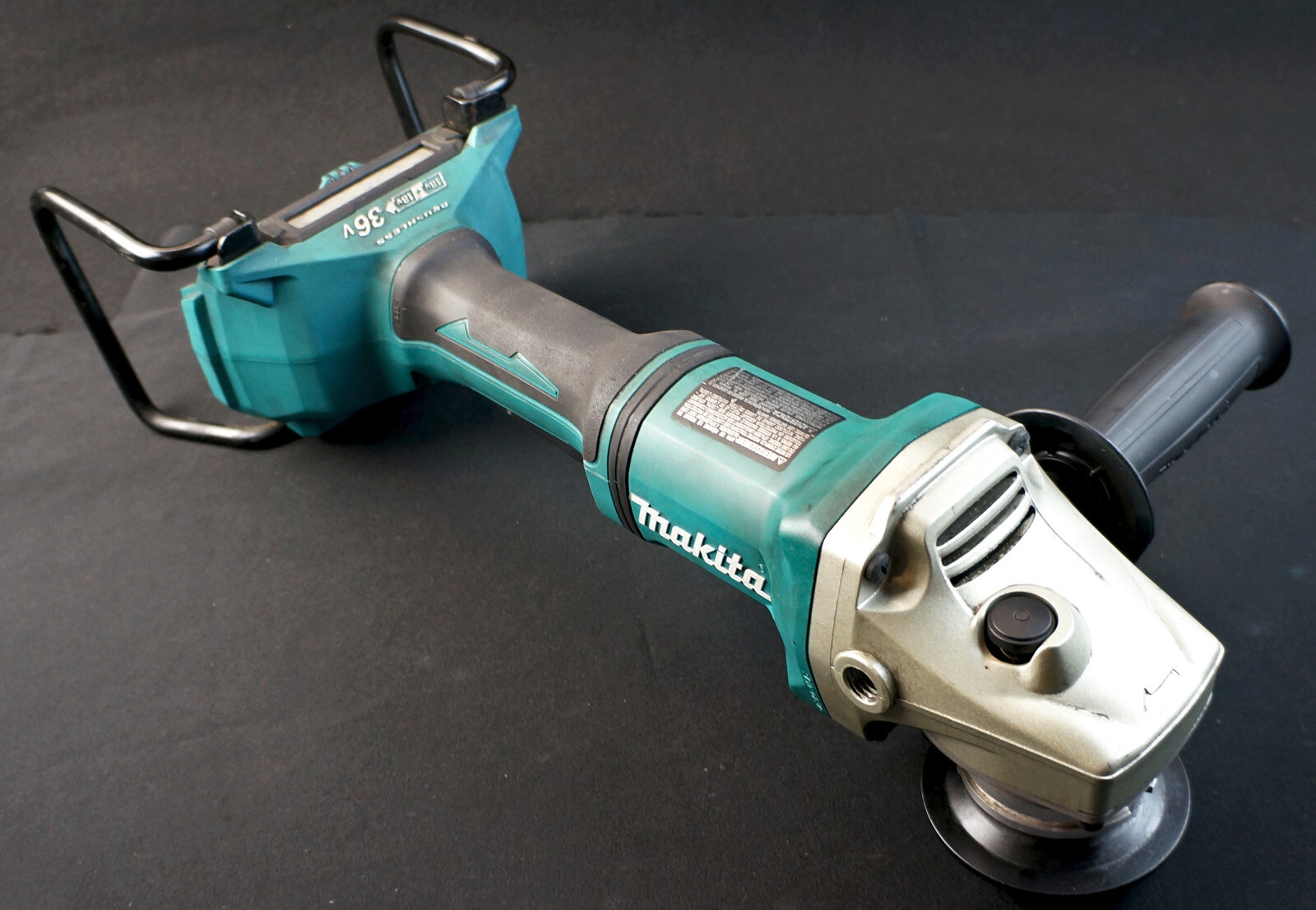 Makita XAG12 36V LXT Brushless 7