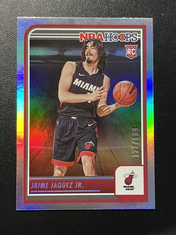 ジェイソン テイタム Panini Prizm 199枚限定 2年目 2023-24 Panini Prizm Deca Red Prizm /199 Jayson Tatum #189